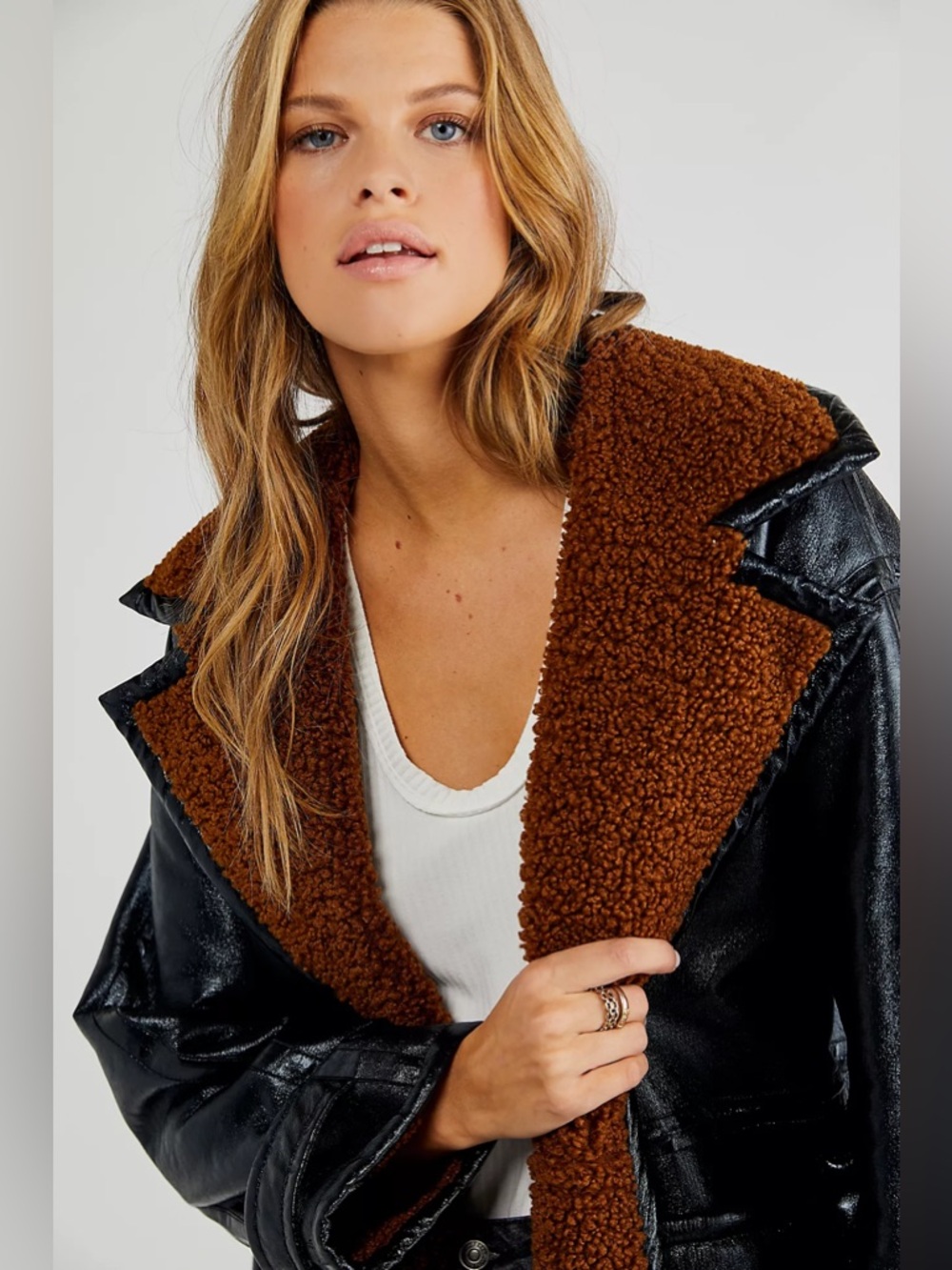NWOT We the Free London Vegan Faux Leather Trench Coat W/ Brown Sherpa Lining M - Picture 4 of 15